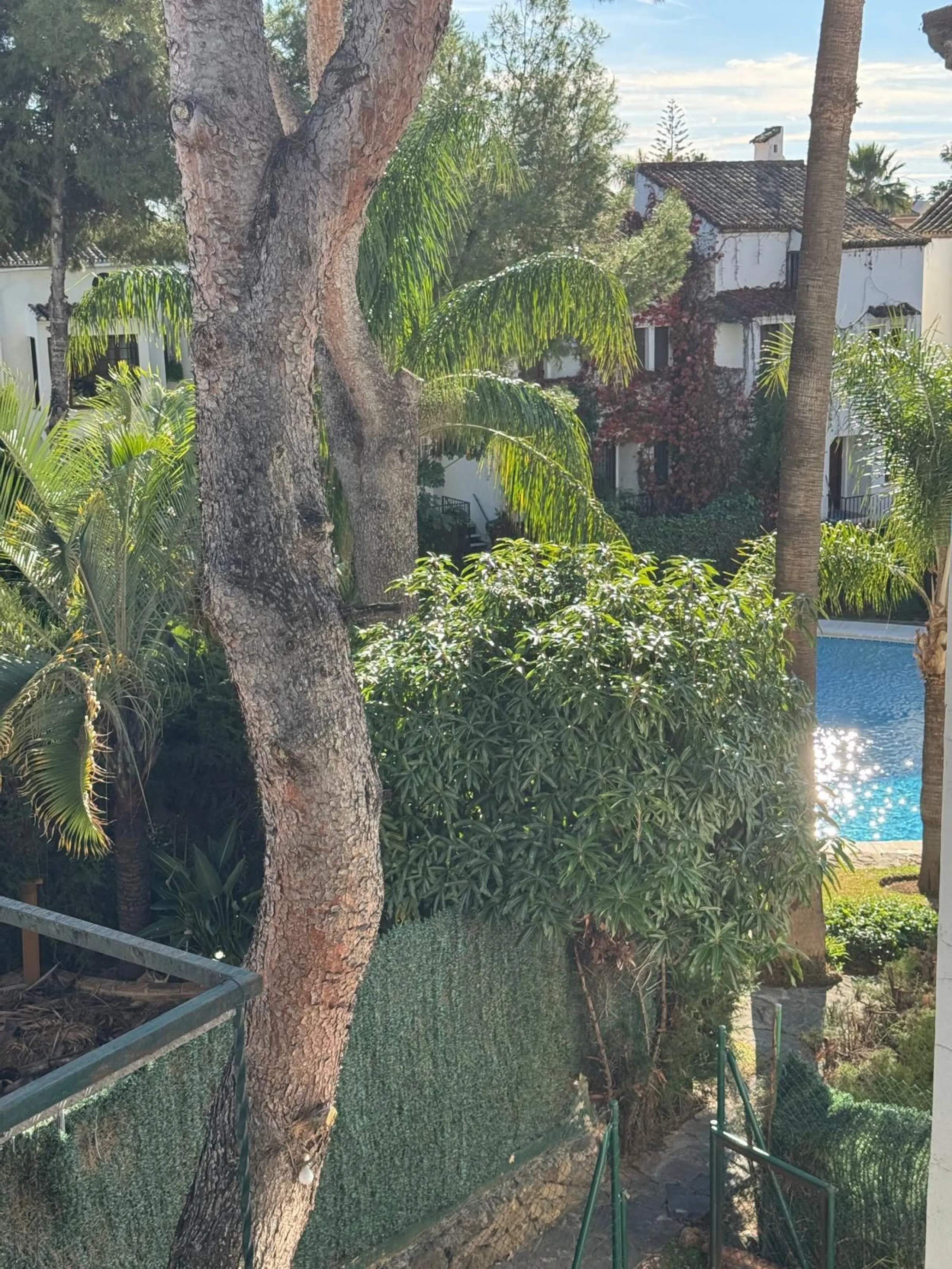 Spectacular Townhouse for Sale in Marbella Centro – Privileged Location in a Tranquil, Exclusive Community