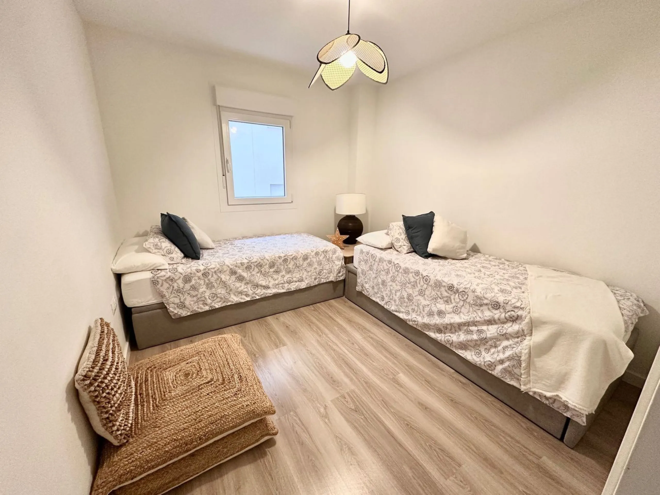 Spectacular apartment for sell in Albatros