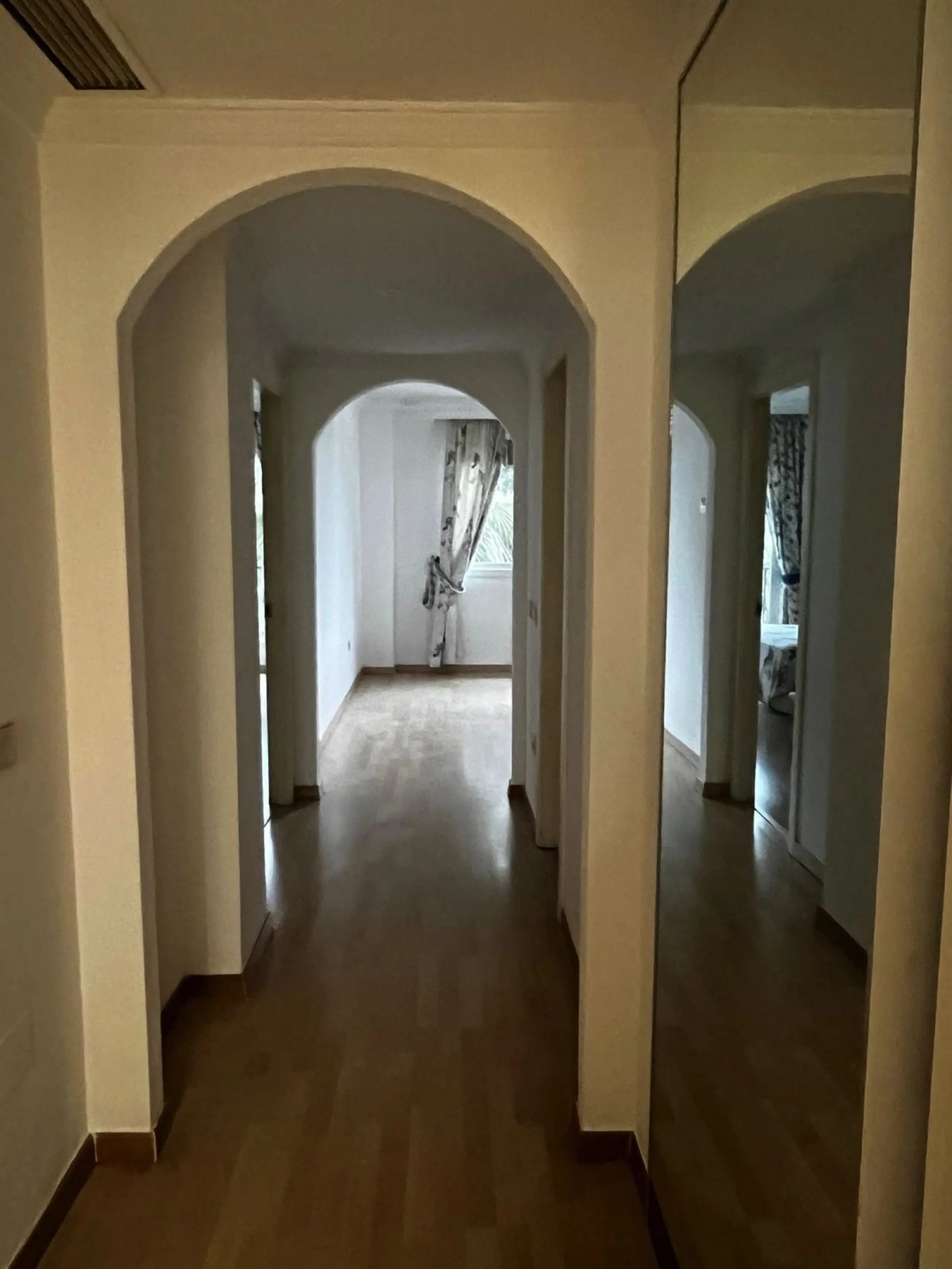 Spectacular Corner Apartment for Sale in the Prestigious Golden Mile, Urbanisation Los Pinos de Nagüeles – Marbella
