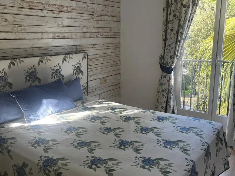 Spectacular Corner Apartment for Sale in the Prestigious Golden Mile, Urbanisation Los Pinos de Nagüeles – Marbella