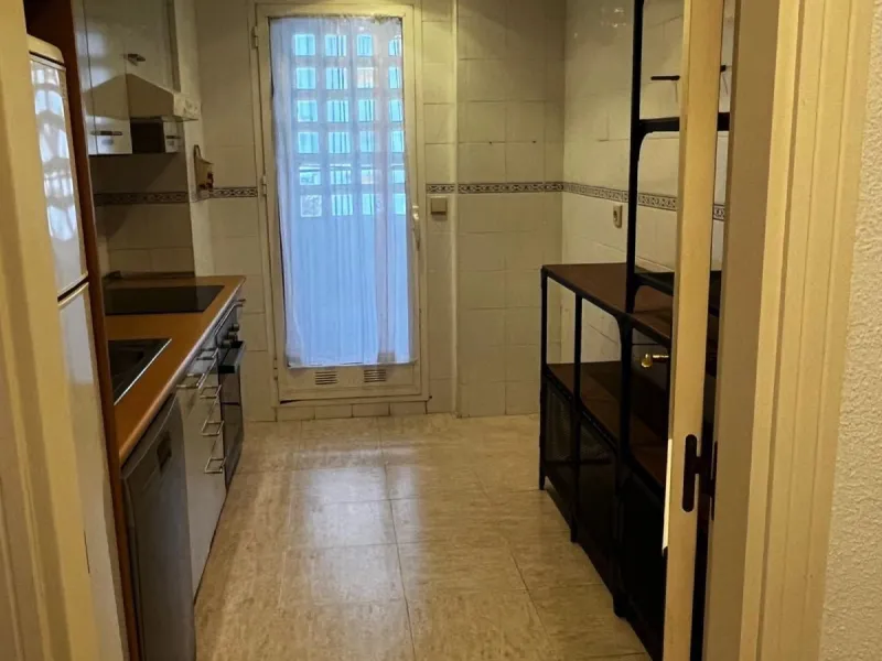 Spectacular Corner Apartment for Sale in the Prestigious Golden Mile, Urbanisation Los Pinos de Nagüeles – Marbella