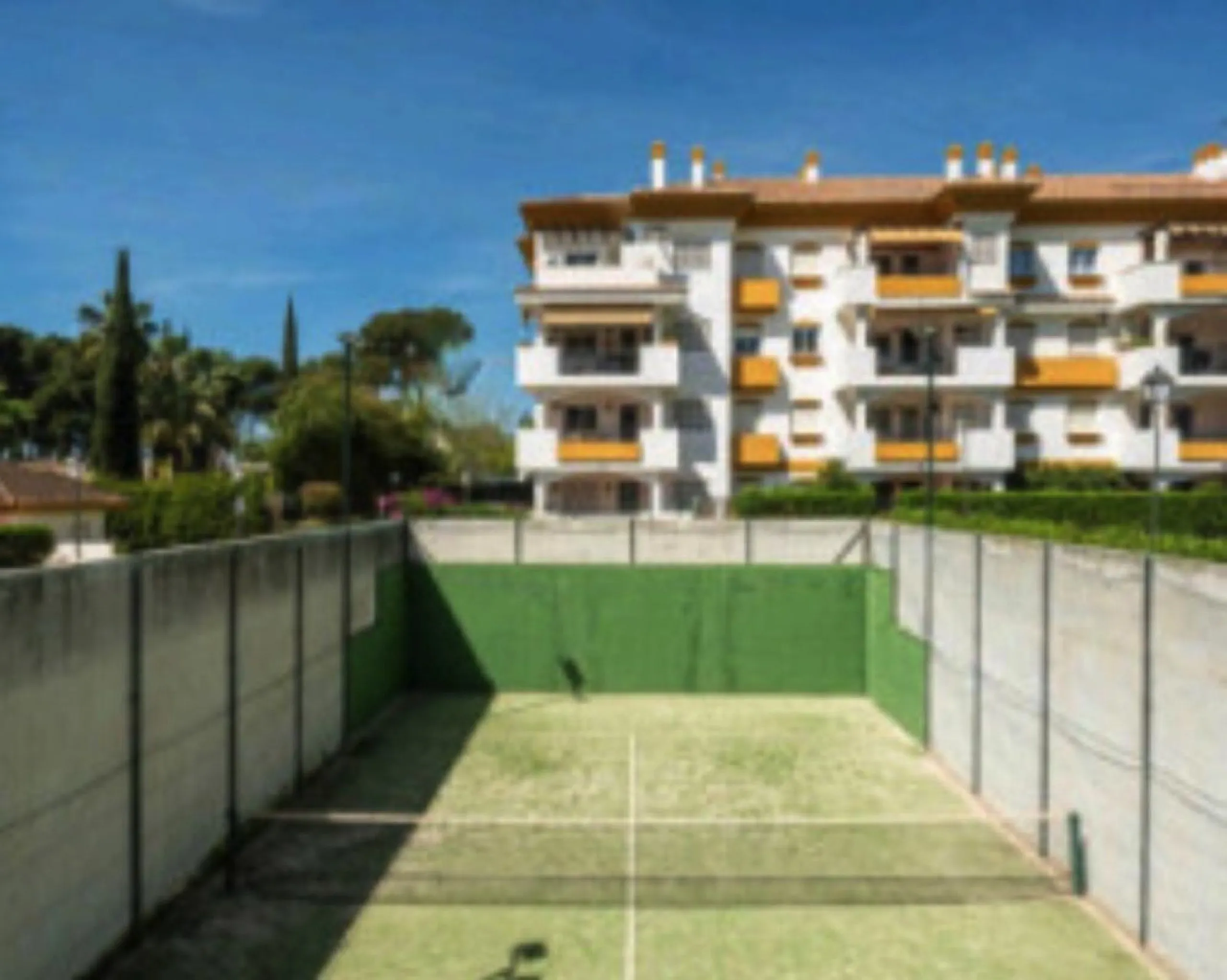 Spectacular Corner Apartment for Sale in the Prestigious Golden Mile, Urbanisation Los Pinos de Nagüeles – Marbella