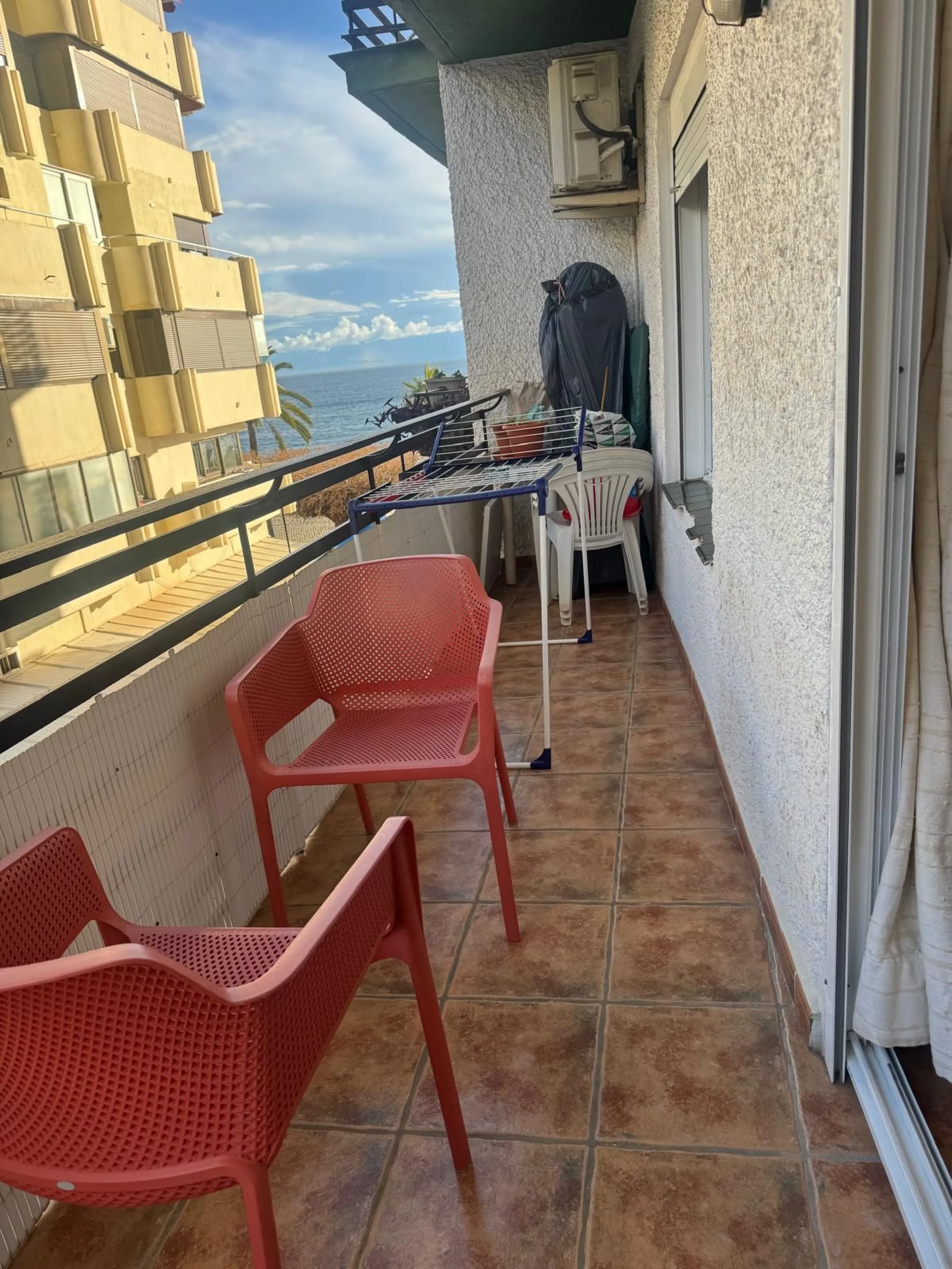 Apartment - Middle Floor Apartment в продаже в Marbella, Málaga. В доме 2 спален и 1 ванных комнат. Площадь дома 55 м²