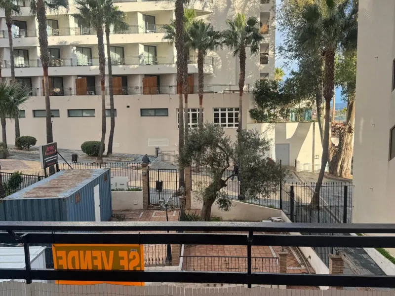 Apartment - Middle Floor Apartment в продаже в Marbella, Málaga. В доме 2 спален и 1 ванных комнат. Площадь дома 55 м²