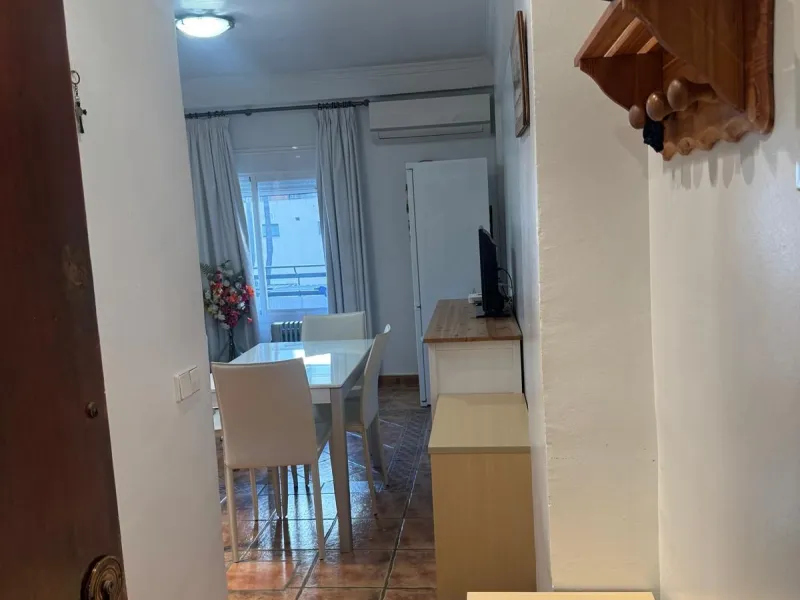 Apartment - Middle Floor Apartment в продаже в Marbella, Málaga. В доме 2 спален и 1 ванных комнат. Площадь дома 55 м²