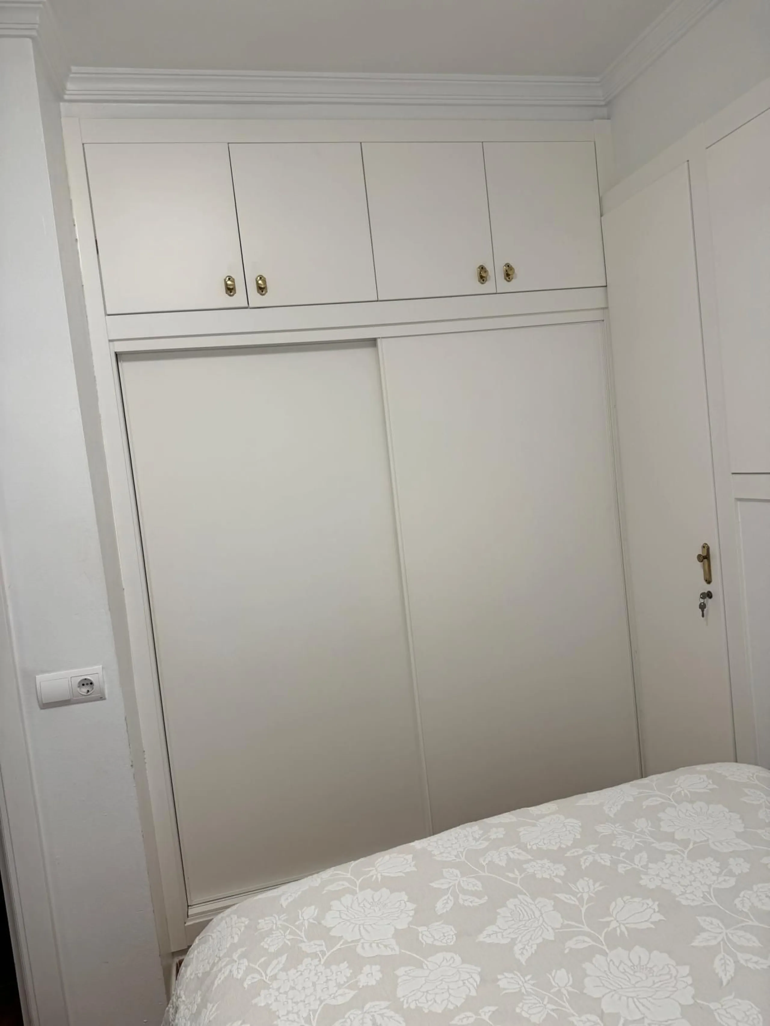 Apartment - Middle Floor Apartment в продаже в Marbella, Málaga. В доме 2 спален и 1 ванных комнат. Площадь дома 55 м²
