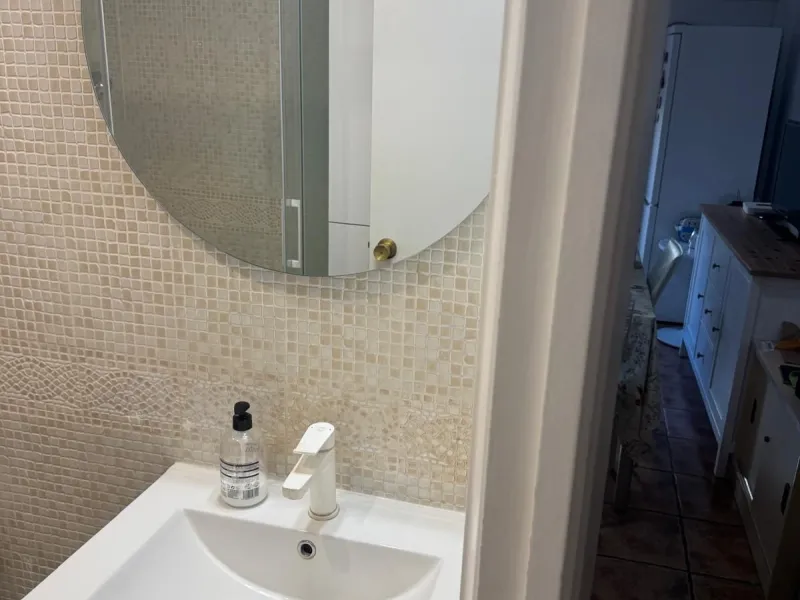 Apartment - Middle Floor Apartment в продаже в Marbella, Málaga. В доме 2 спален и 1 ванных комнат. Площадь дома 55 м²