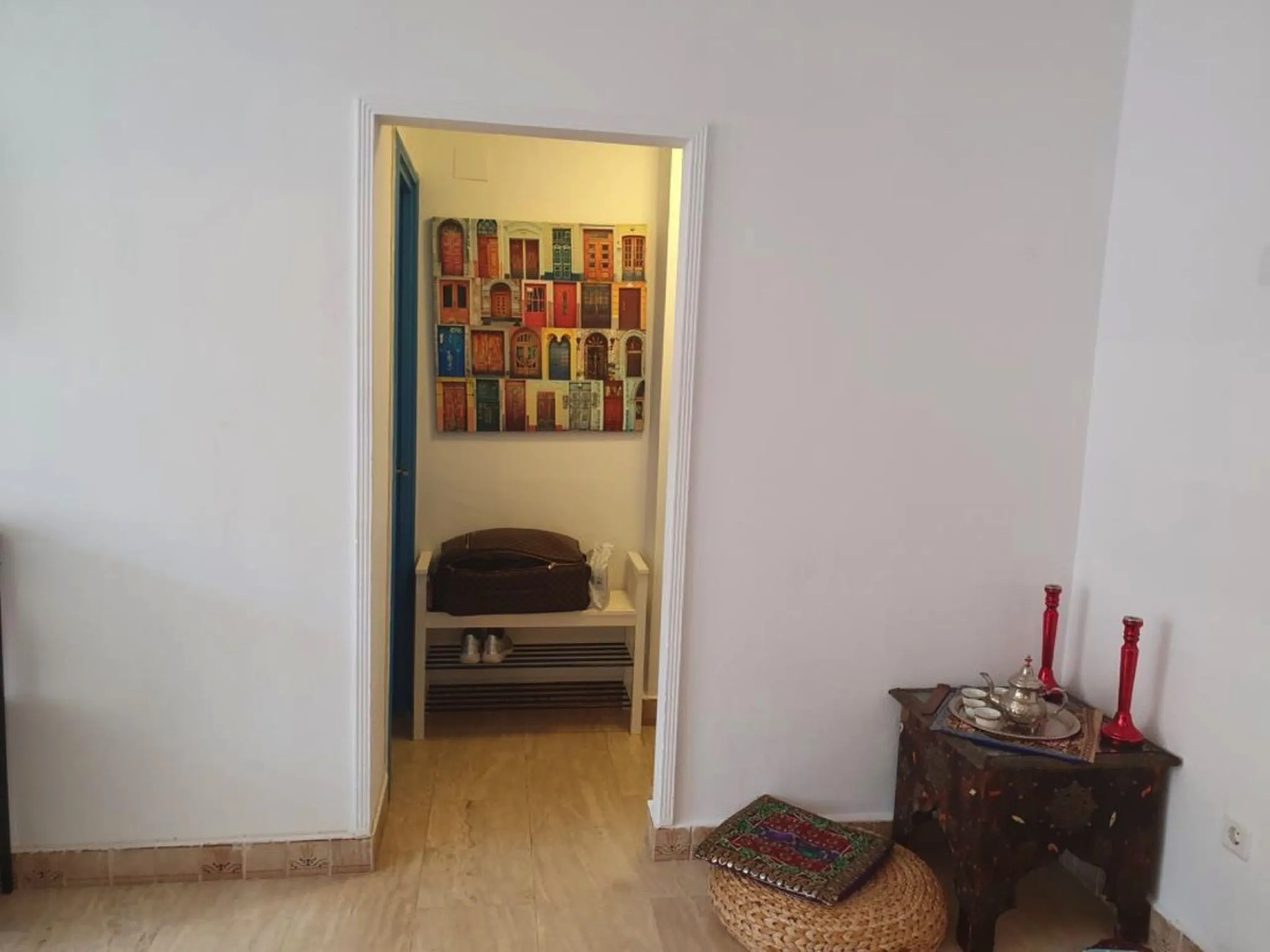 Apartment for Sale on Marbella's Iconic Main Avenue – Just Five Minutes' Walk from the Beach!