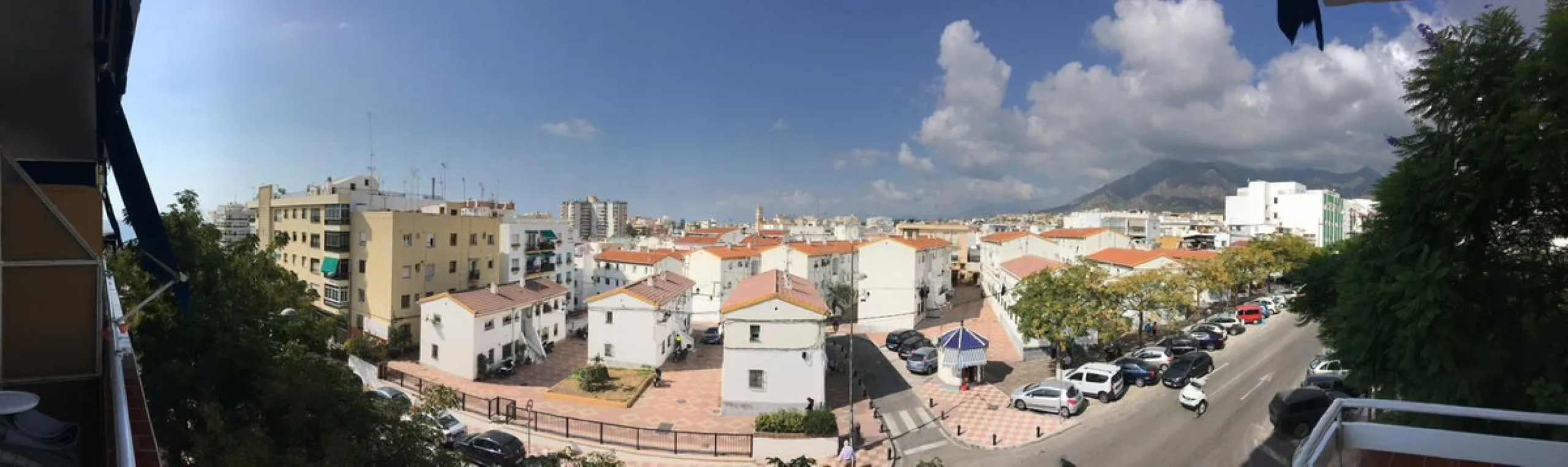 Please be informed that the pictures do not reflect the current state of the property. It is being reformed (end of January 2026)