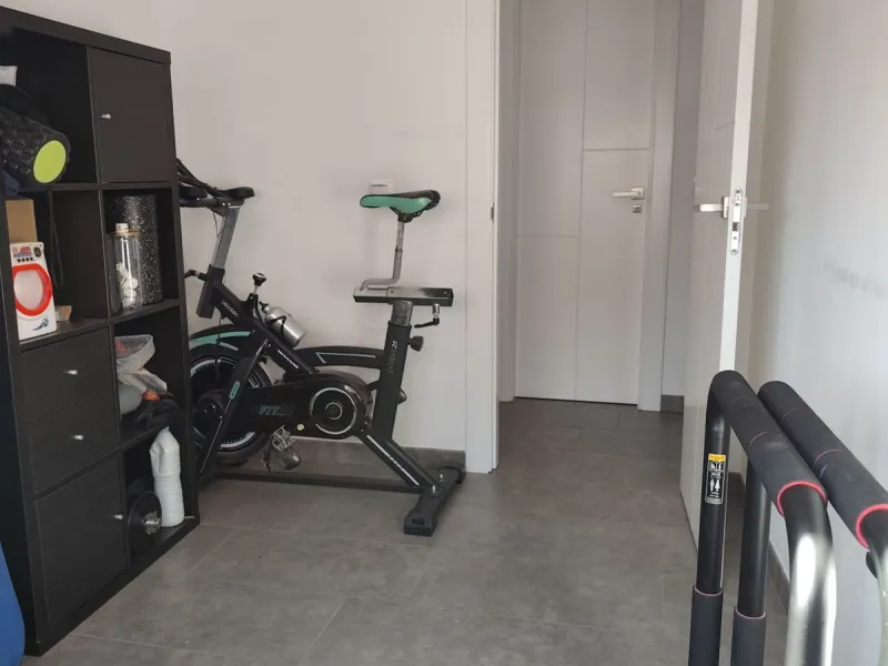 Apartment - Penthouse в продаже в Estepona, Málaga. В доме 2 спален и 1 ванных комнат. Площадь дома 90 м²