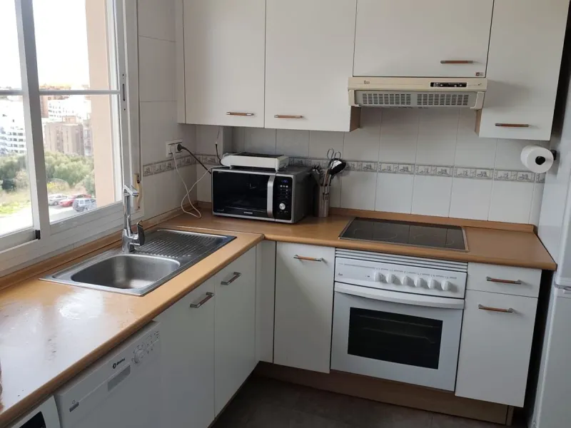 Apartment - Penthouse в продаже в Estepona, Málaga. В доме 2 спален и 1 ванных комнат. Площадь дома 90 м²