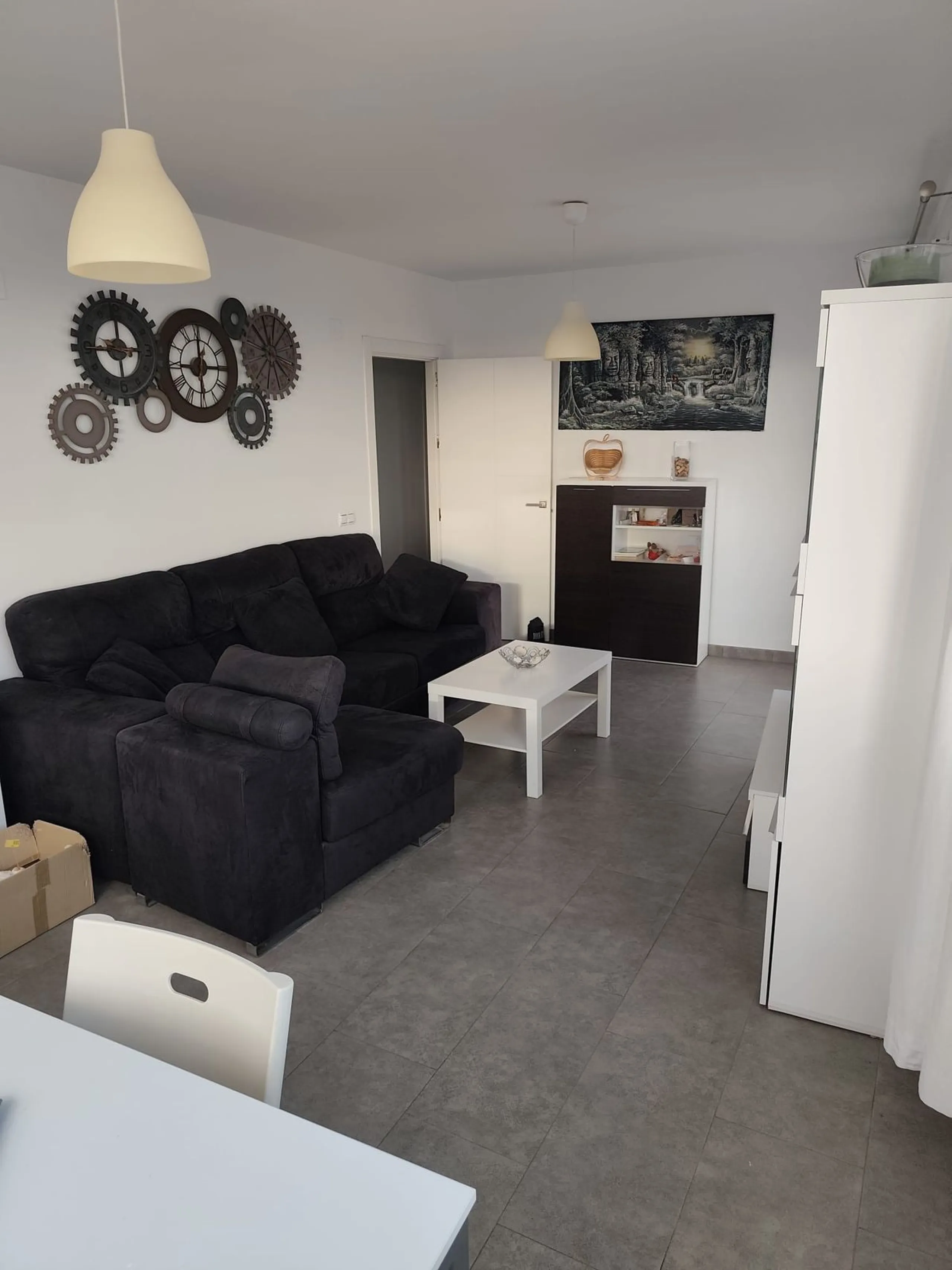 Apartment - Penthouse в продаже в Estepona, Málaga. В доме 2 спален и 1 ванных комнат. Площадь дома 90 м²