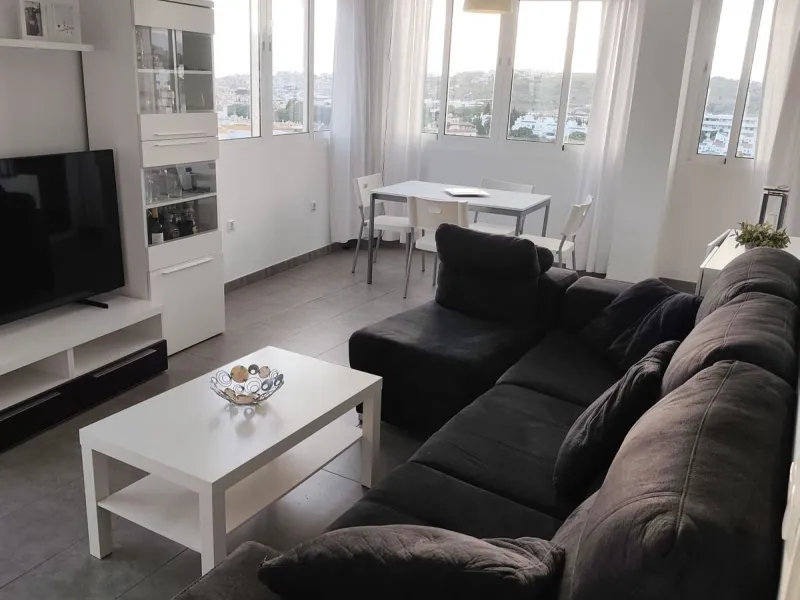 Apartment - Penthouse в продаже в Estepona, Málaga. В доме 2 спален и 1 ванных комнат. Площадь дома 90 м²