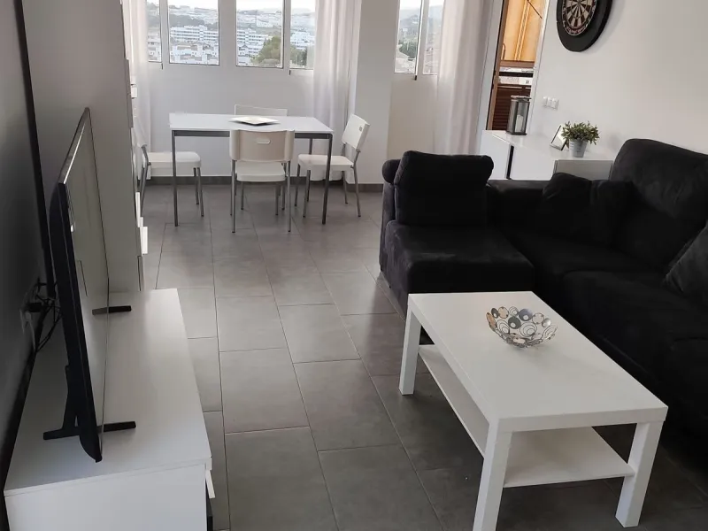 Apartment - Penthouse в продаже в Estepona, Málaga. В доме 2 спален и 1 ванных комнат. Площадь дома 90 м²