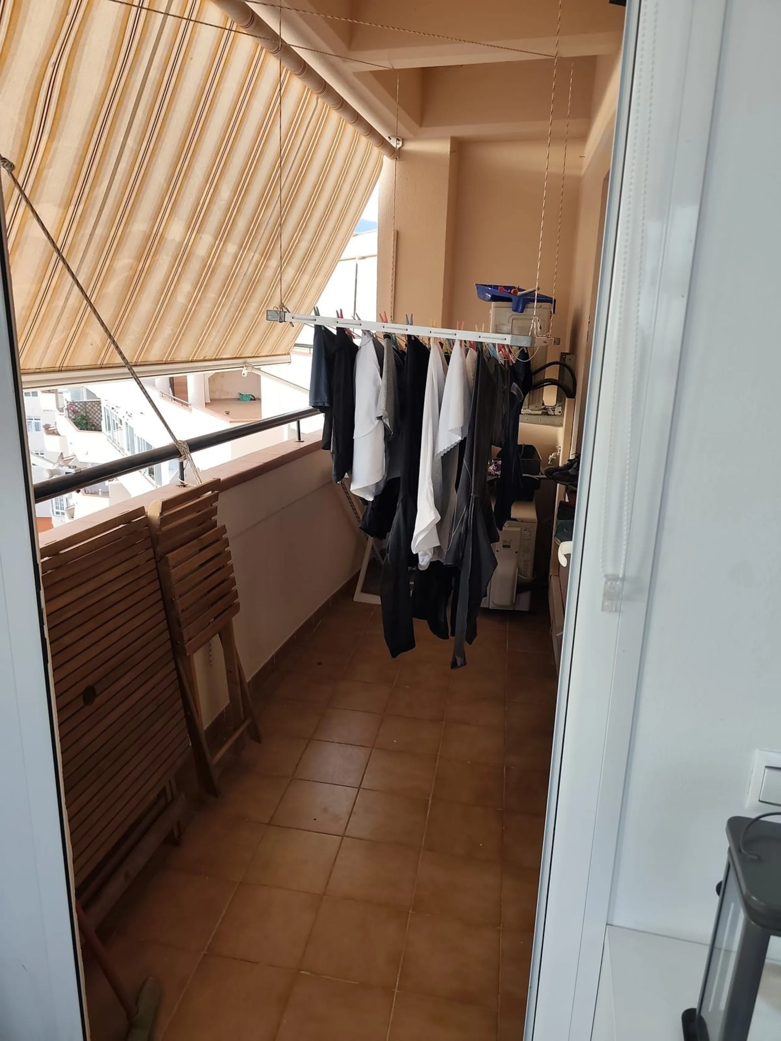 Apartment - Penthouse в продаже в Estepona, Málaga. В доме 2 спален и 1 ванных комнат. Площадь дома 90 м²