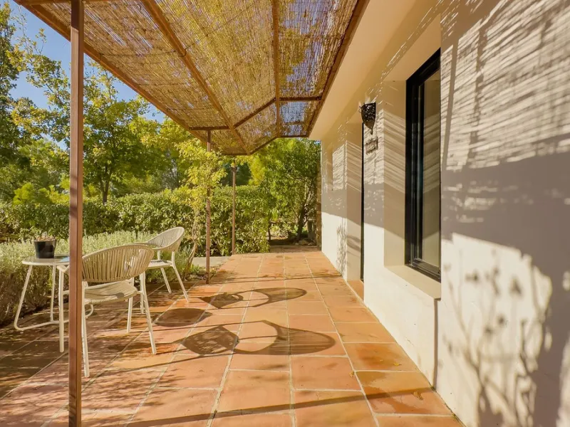 Commercial - Hotel в продаже в Villanueva De La Concepcion, Málaga. В доме 13 спален и 13 ванных комнат. Площадь дома 999 м². Площадь участка 50000 м²