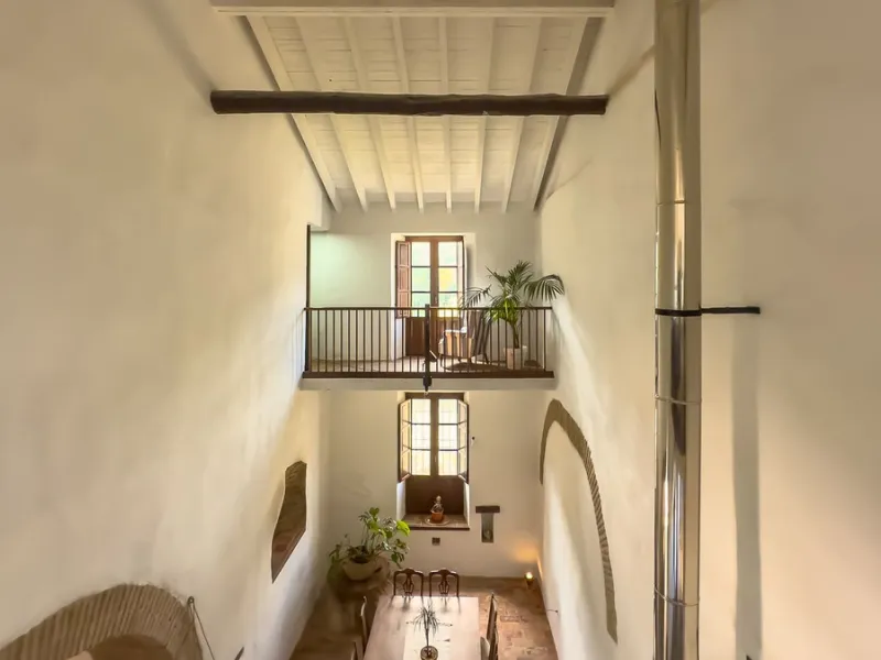 House - Finca - Cortijo в продаже в Málaga, Málaga. В доме 8 спален и 8 ванных комнат. Площадь дома 999 м². Площадь участка 3800 м²