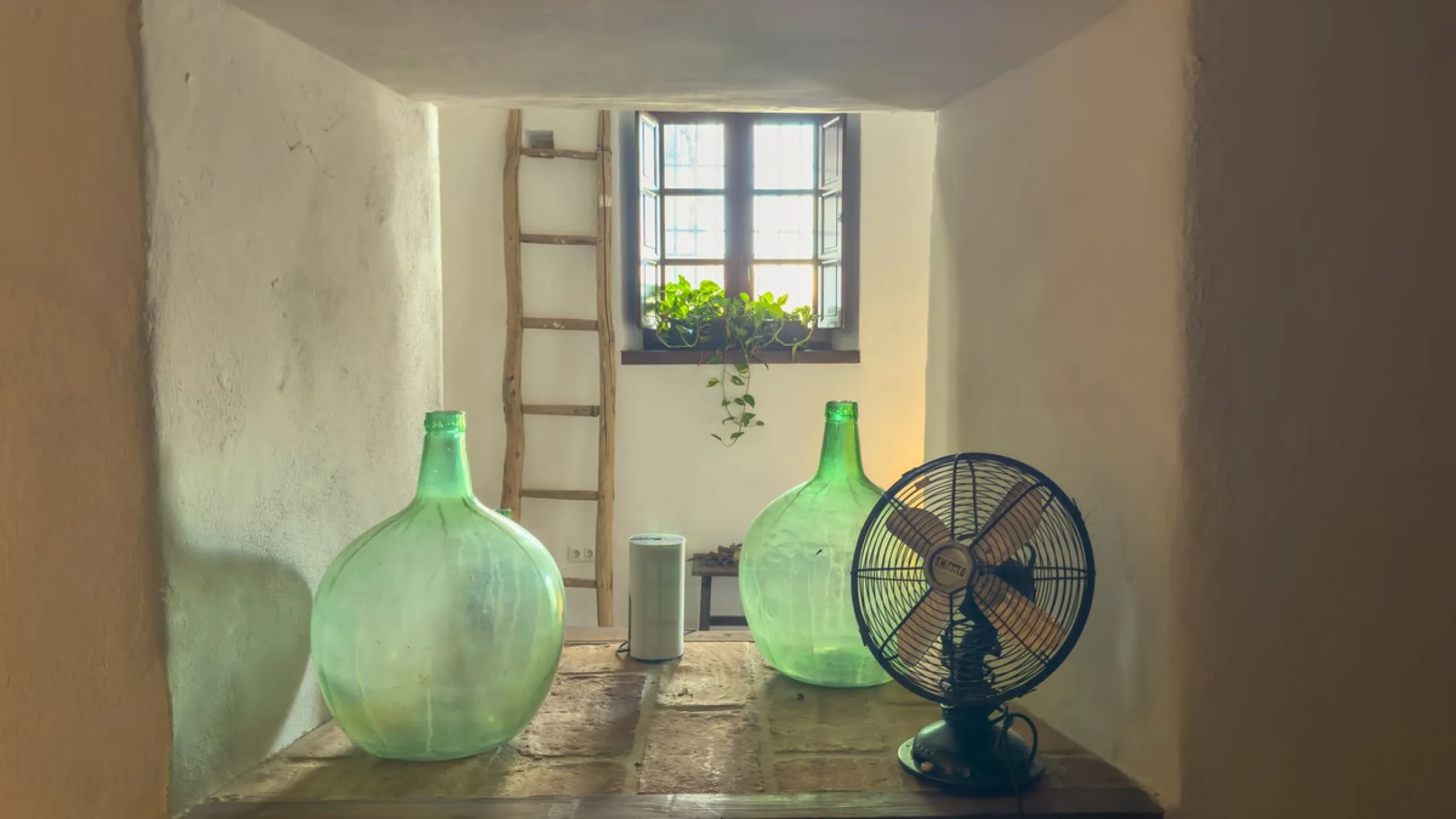 House - Finca - Cortijo в продаже в Málaga, Málaga. В доме 8 спален и 8 ванных комнат. Площадь дома 999 м². Площадь участка 3800 м²