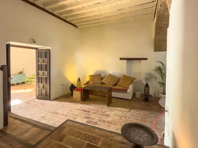 House - Finca - Cortijo в продаже в Málaga, Málaga. В доме 8 спален и 8 ванных комнат. Площадь дома 999 м². Площадь участка 3800 м²