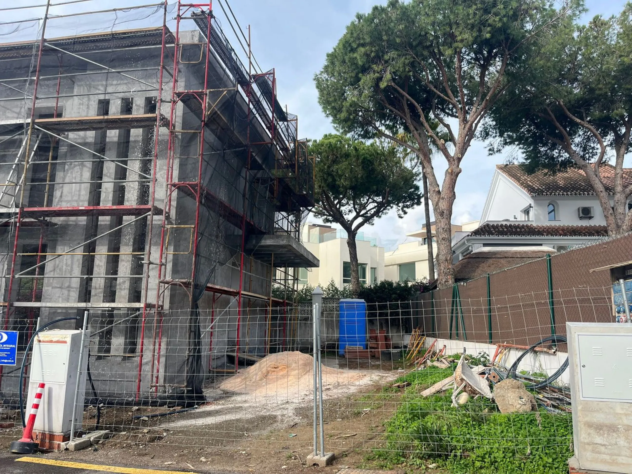 New Build Villa 500m from the Beach – Marbella