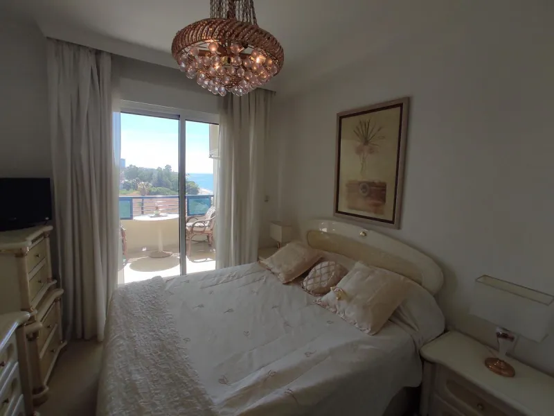 Apartment - Middle Floor Apartment в продаже в Marbella, Málaga. В доме 1 спален и 1 ванных комнат. Площадь дома 55 м²