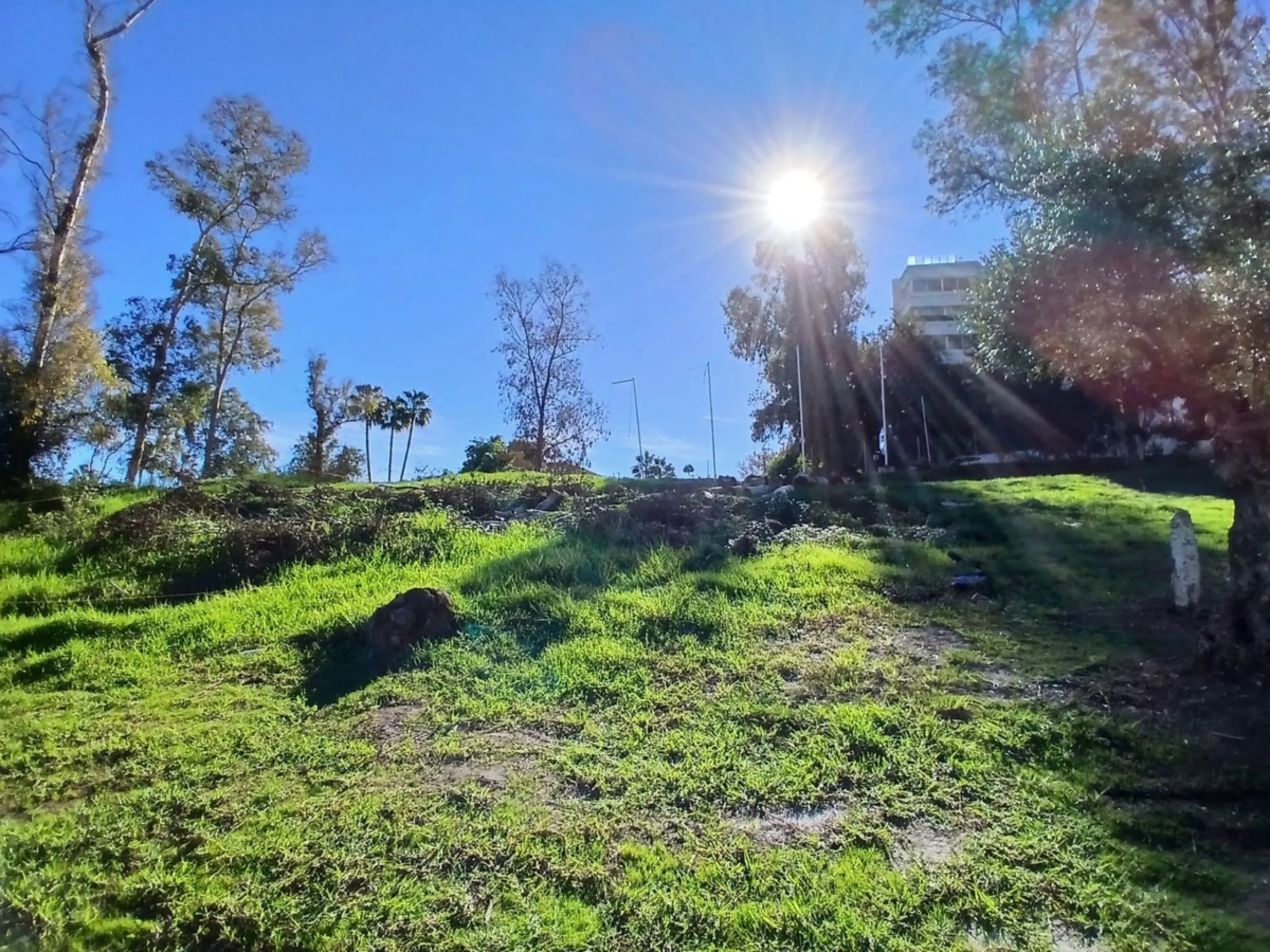 Urban Plot with Completed Project and Building Permit in Effect – Guadalmina Golf Course Frontline