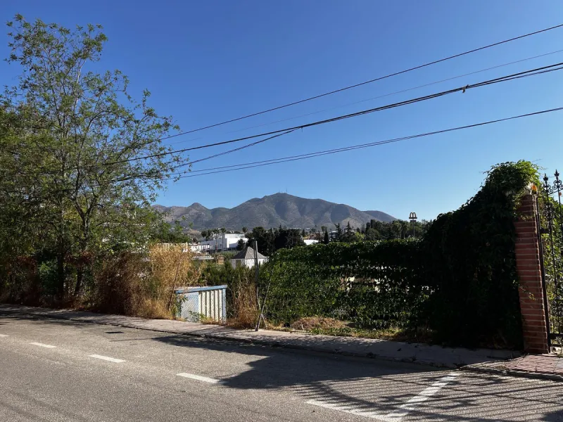 Plot - Residential Plot в продаже в Mijas, Málaga. Площадь дома 255 м². Площадь участка 849 м²