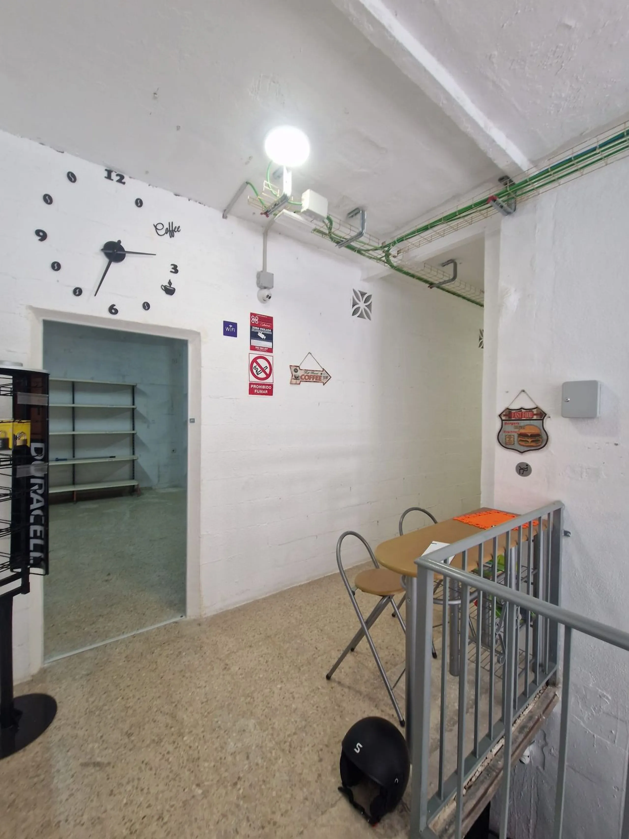 Unique Investment Opportunity in Fuengirola – Commercial Premises with Storage Unit Project and License
