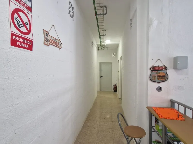 Unique Investment Opportunity in Fuengirola – Commercial Premises with Storage Unit Project and License