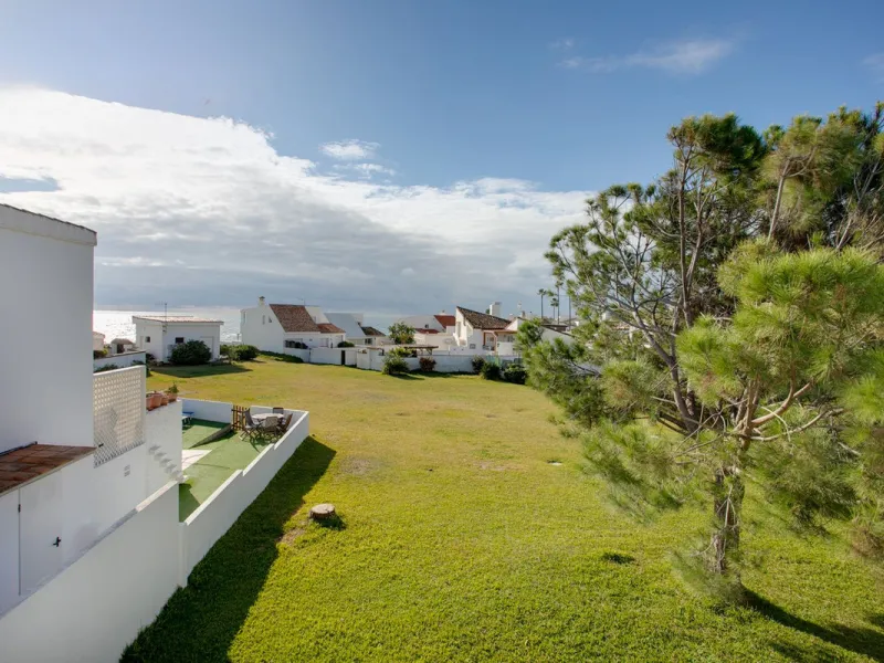 Beautiful Beachfront Semi-Detached House in Estepona