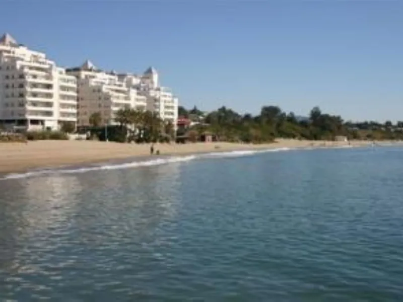 Apartment - Middle Floor Apartment в продаже в Marbella, Málaga. В доме 1 спален и 1 ванных комнат. Площадь дома 55 м²