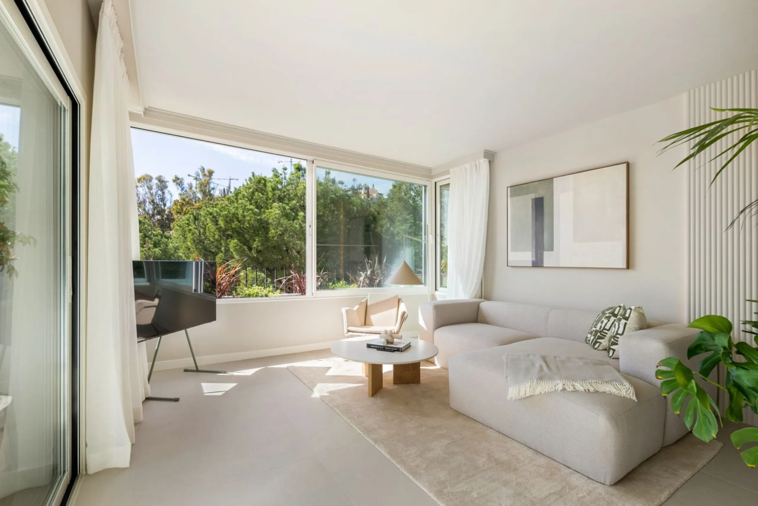 Apartment - Duplex в продаже в Benahavís, Málaga. В доме 3 спален и 4 ванных комнат. Площадь дома 167 м²