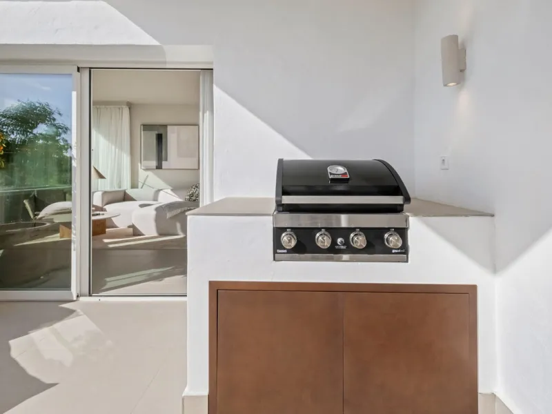 Apartment - Duplex в продаже в Benahavís, Málaga. В доме 3 спален и 4 ванных комнат. Площадь дома 167 м²