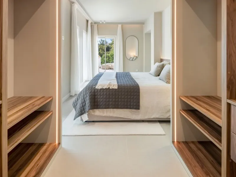 Apartment - Duplex в продаже в Benahavís, Málaga. В доме 3 спален и 4 ванных комнат. Площадь дома 167 м²