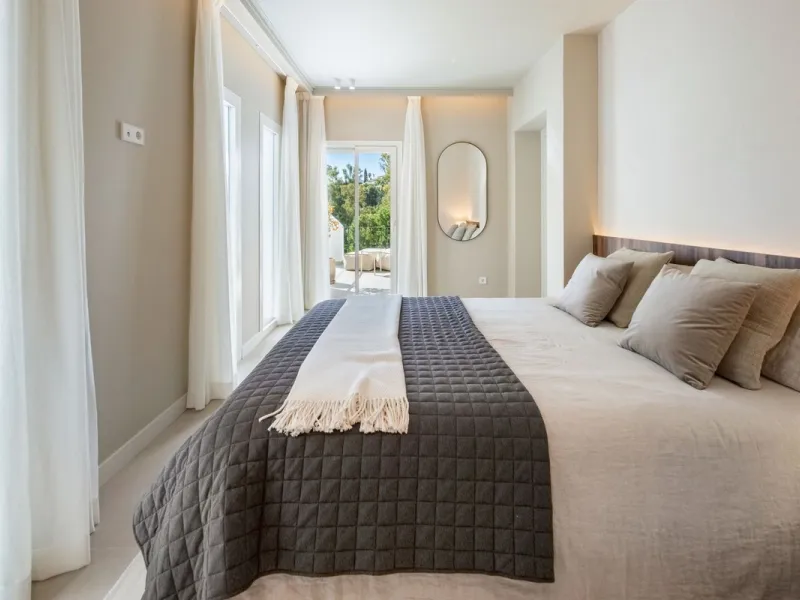 Apartment - Duplex в продаже в Benahavís, Málaga. В доме 3 спален и 4 ванных комнат. Площадь дома 167 м²
