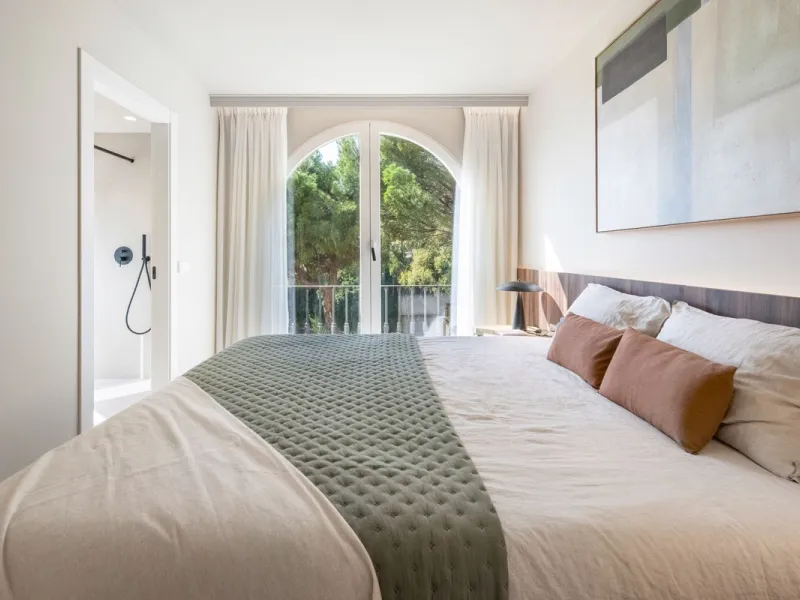 Apartment - Duplex в продаже в Benahavís, Málaga. В доме 3 спален и 4 ванных комнат. Площадь дома 167 м²