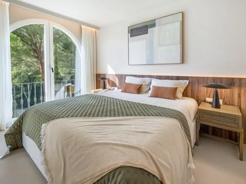 Apartment - Duplex в продаже в Benahavís, Málaga. В доме 3 спален и 4 ванных комнат. Площадь дома 167 м²