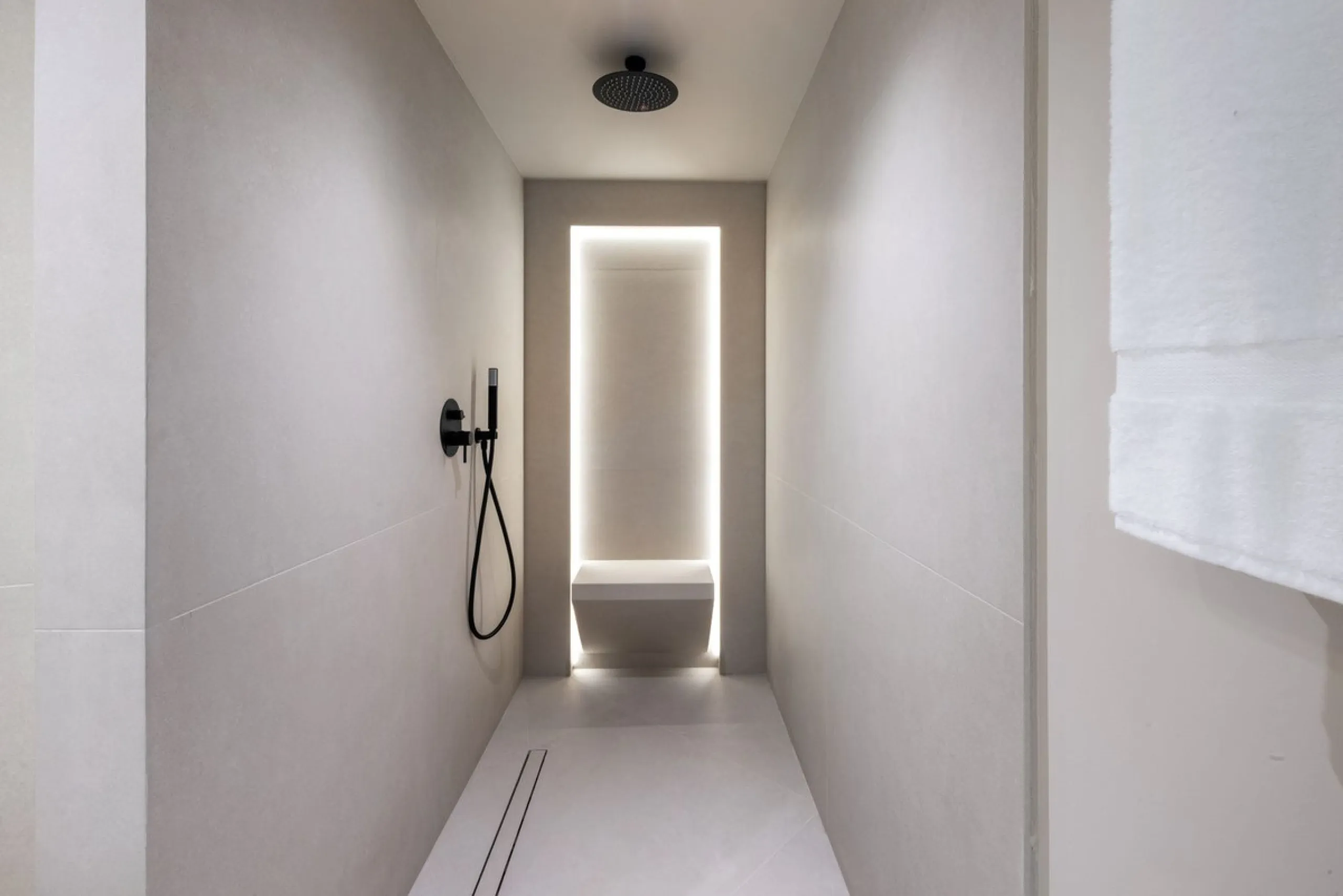 Apartment - Duplex в продаже в Benahavís, Málaga. В доме 3 спален и 4 ванных комнат. Площадь дома 167 м²
