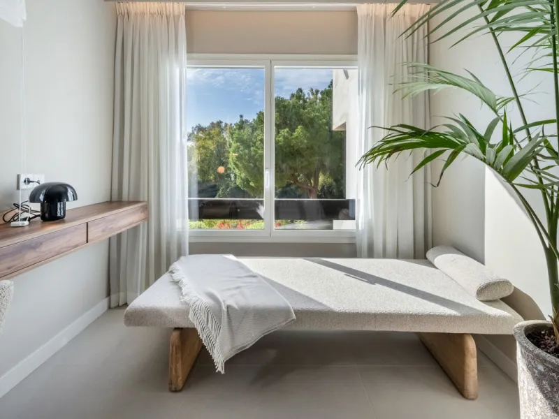Apartment - Duplex в продаже в Benahavís, Málaga. В доме 3 спален и 4 ванных комнат. Площадь дома 167 м²