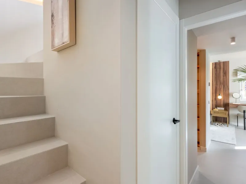 Apartment - Duplex в продаже в Benahavís, Málaga. В доме 3 спален и 4 ванных комнат. Площадь дома 167 м²