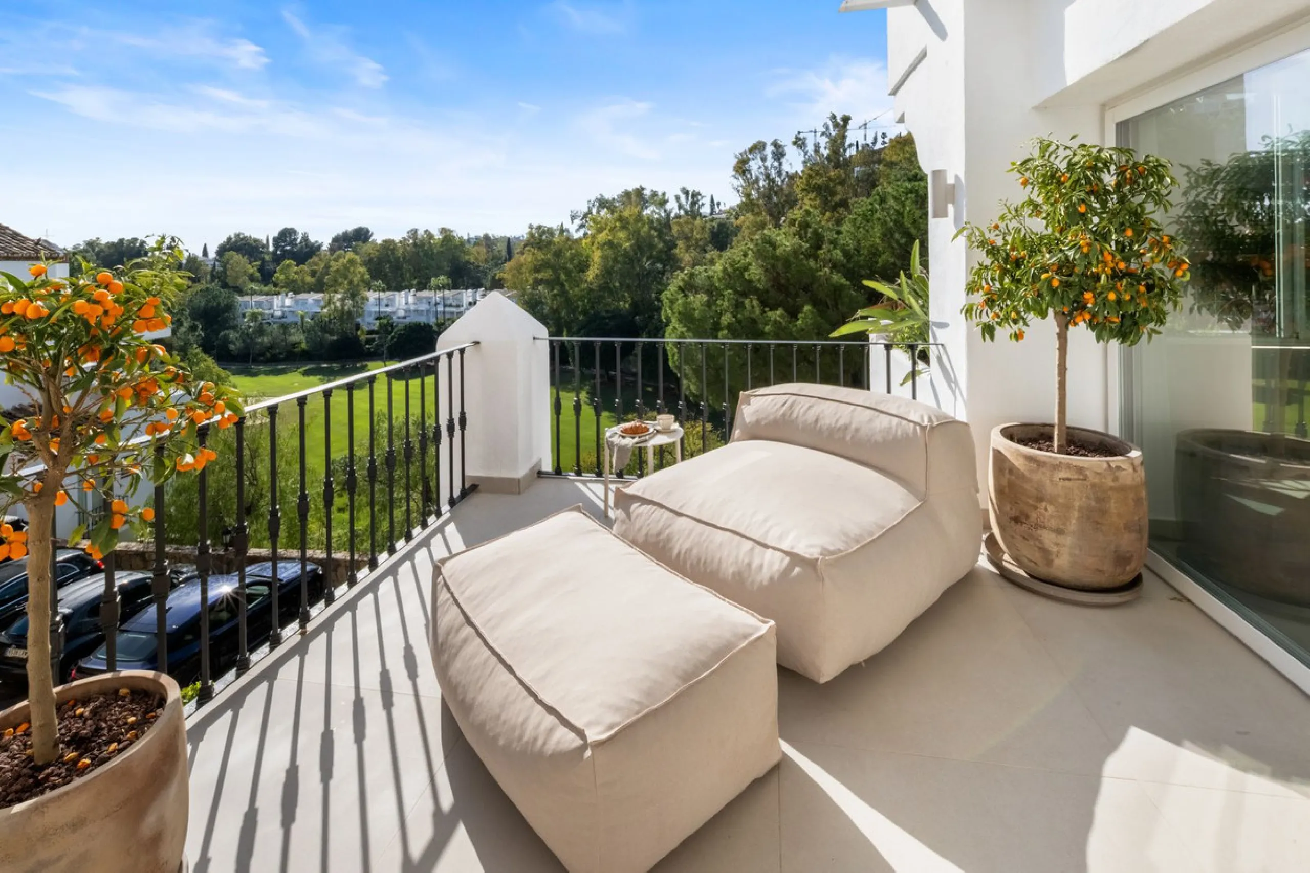 Apartment - Duplex в продаже в Benahavís, Málaga. В доме 3 спален и 4 ванных комнат. Площадь дома 167 м²