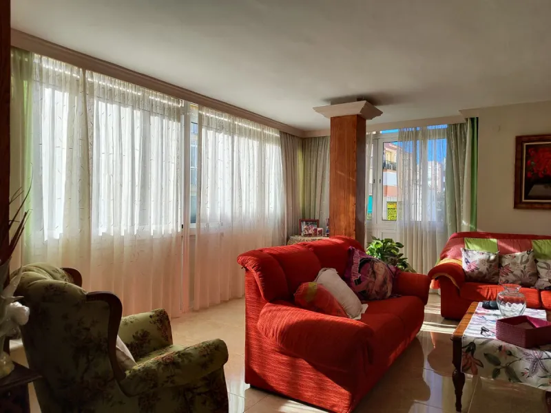 ???? Spacious 3-Bedroom Apartment with Terrace – Torremolinos, Loma de los Riscos