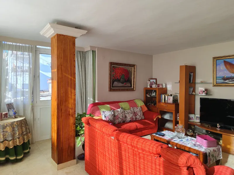 ???? Spacious 3-Bedroom Apartment with Terrace – Torremolinos, Loma de los Riscos