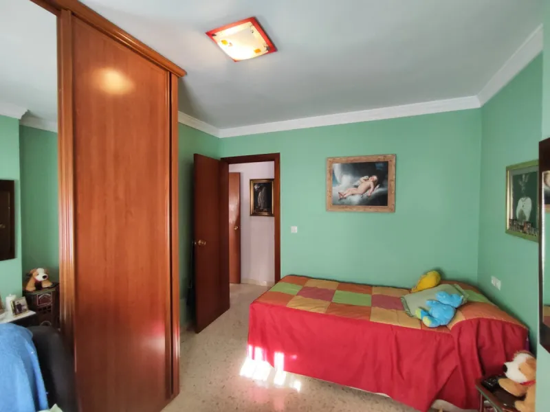 ???? Spacious 3-Bedroom Apartment with Terrace – Torremolinos, Loma de los Riscos
