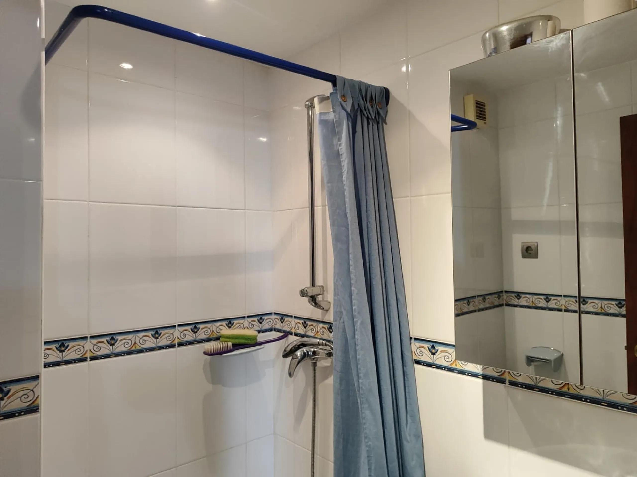 ???? Spacious 3-Bedroom Apartment with Terrace – Torremolinos, Loma de los Riscos