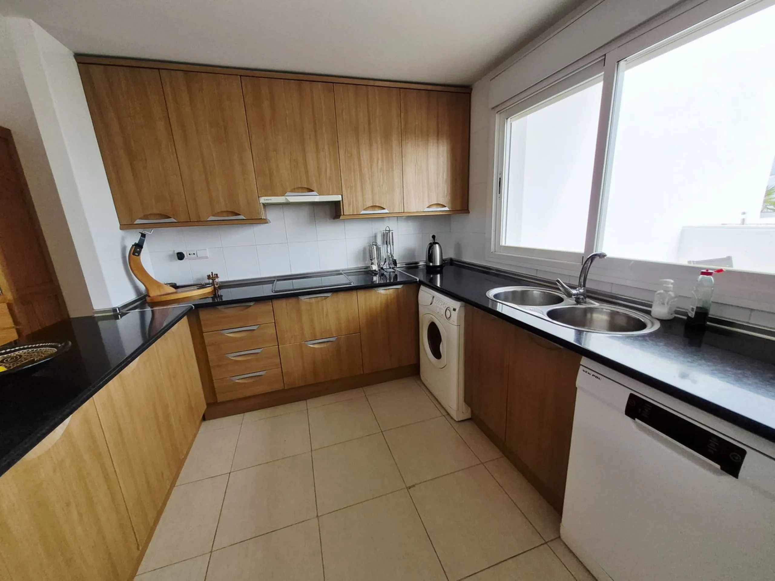 ABSOLUTELY STUNNING PENTHOUSE WITH MAGNIFICENT VIEWS AND A UNIQUE URBAN LOFT-STYLE DESIGN WITH PRIVATE LIFT ENTRY DIRECTLY INTO THE APARTMENT. FROM THE MOMENT YOU ENTER THE APARTMENT YOU NOTICE THE INCREDIBLE LIGHT AND SENSE OF SPACE CREATED BY THE DOUBLE
