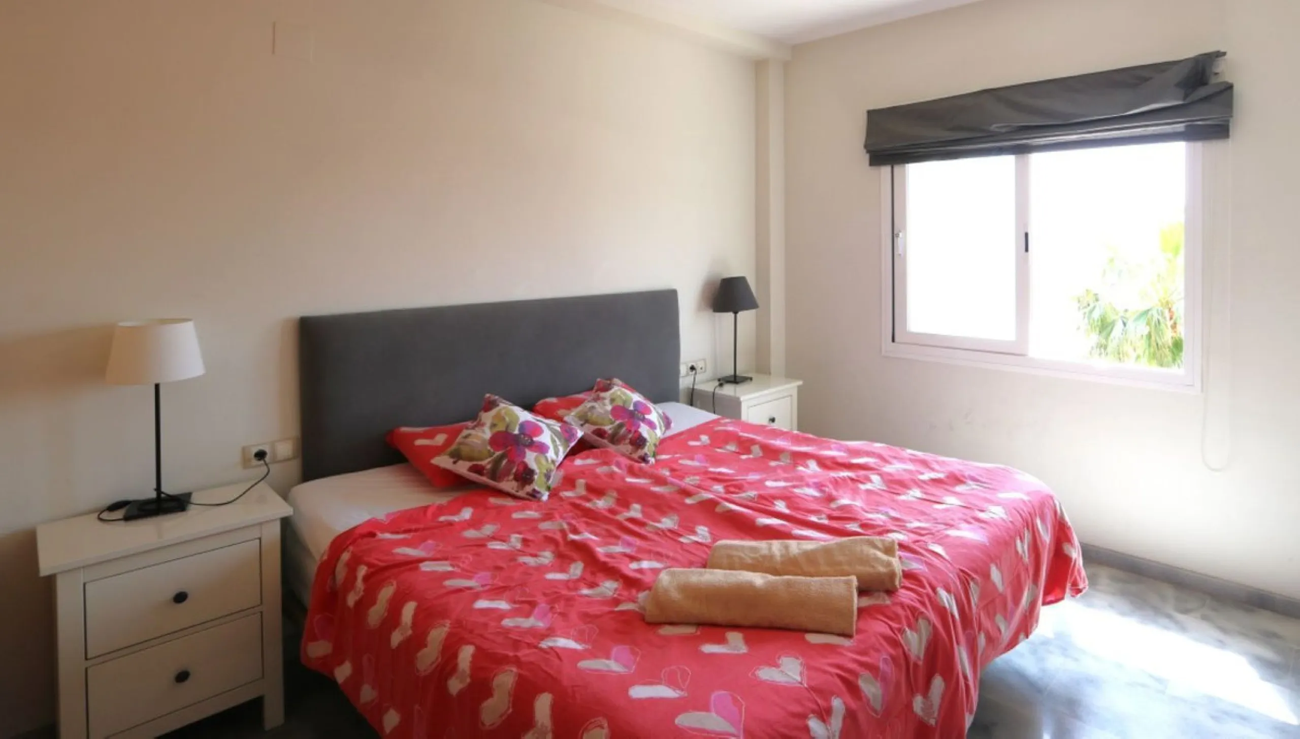 Very nice townhouse in Torreblanca with spectacular views of the sea and the city!