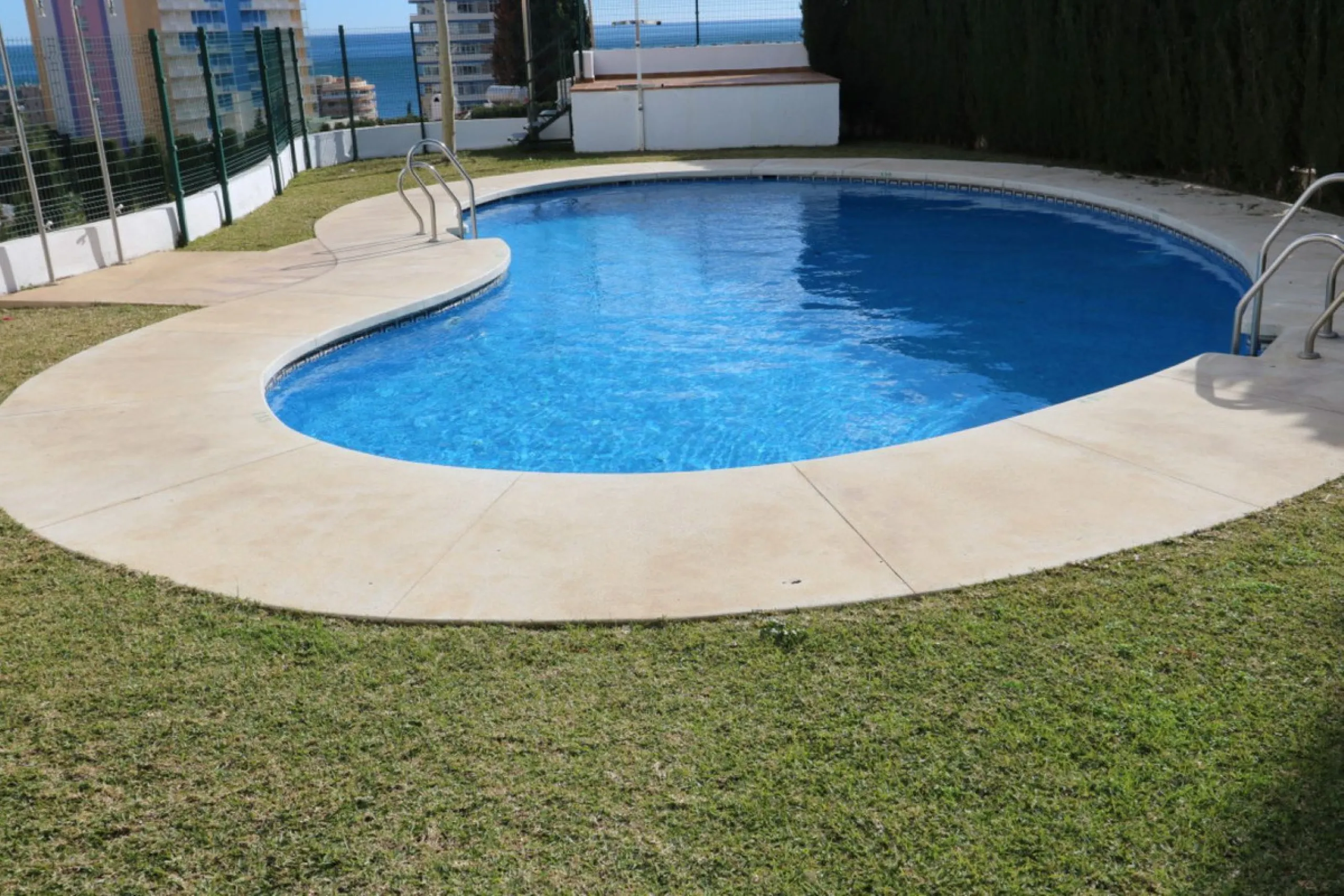 Very nice townhouse in Torreblanca with spectacular views of the sea and the city!