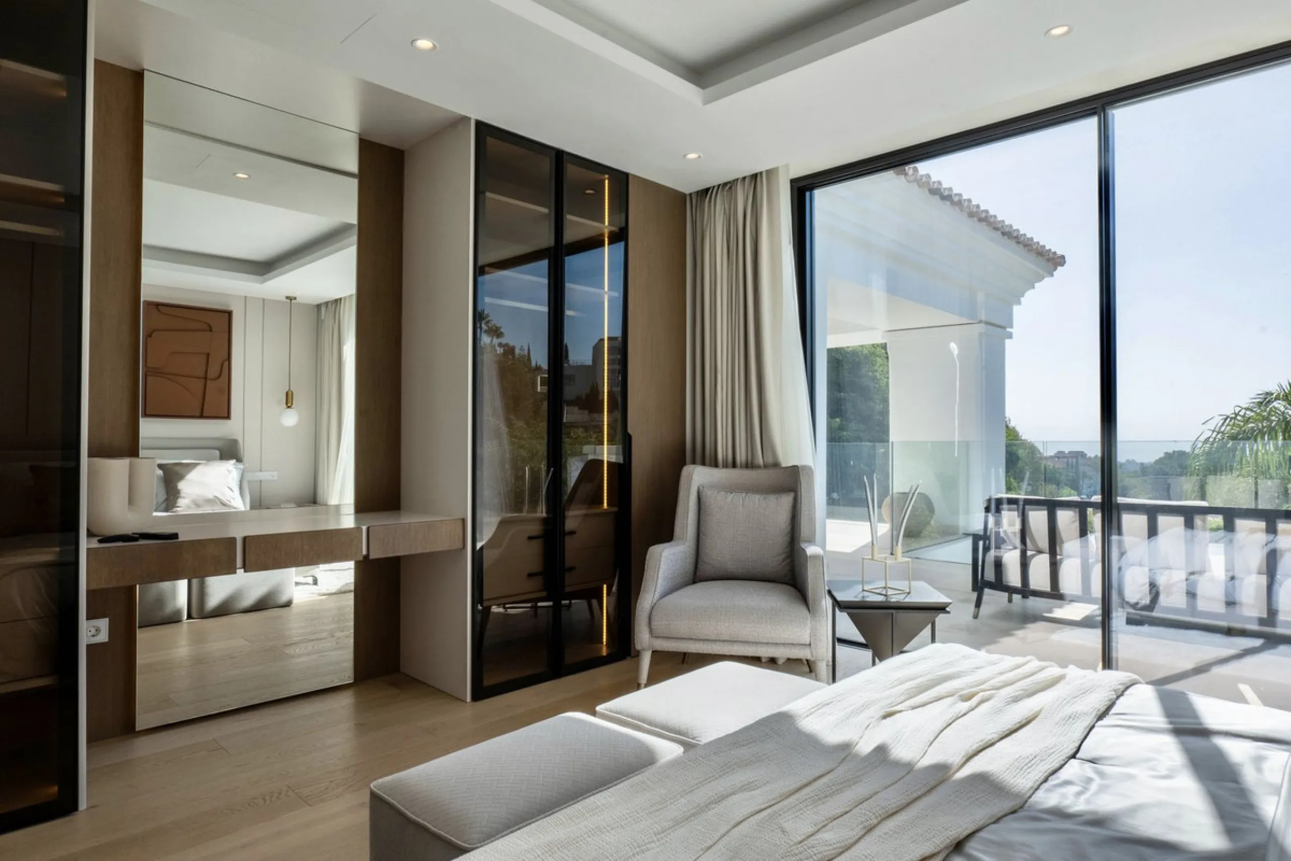 Möblierte Luxusvilla mit Meer- und Bergblick in Benahavís