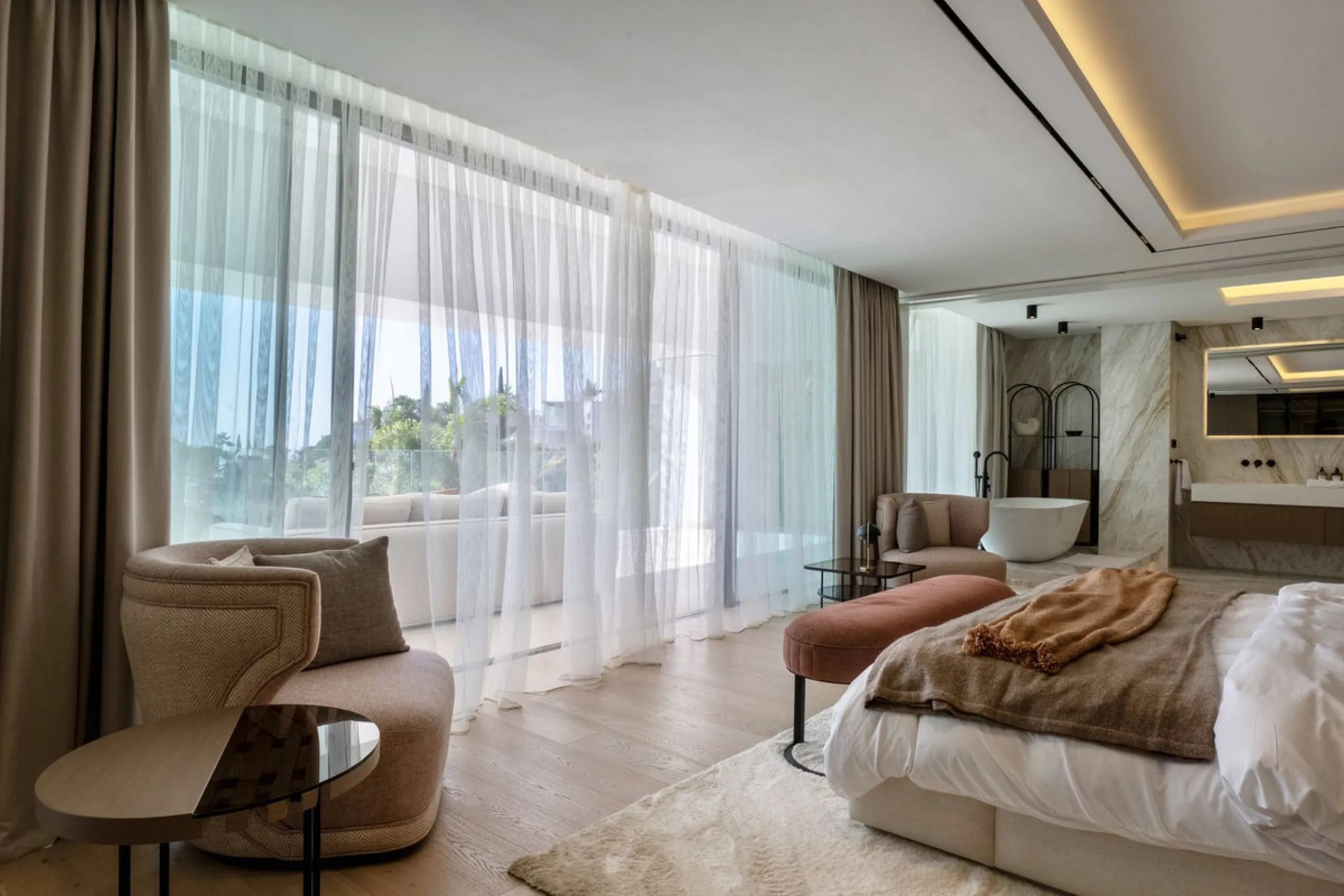 Möblierte Luxusvilla mit Meer- und Bergblick in Benahavís